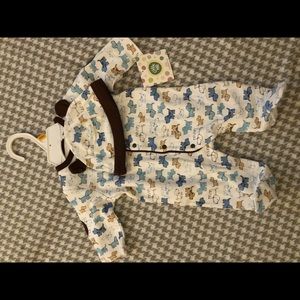 NWT newborn Footie with hat